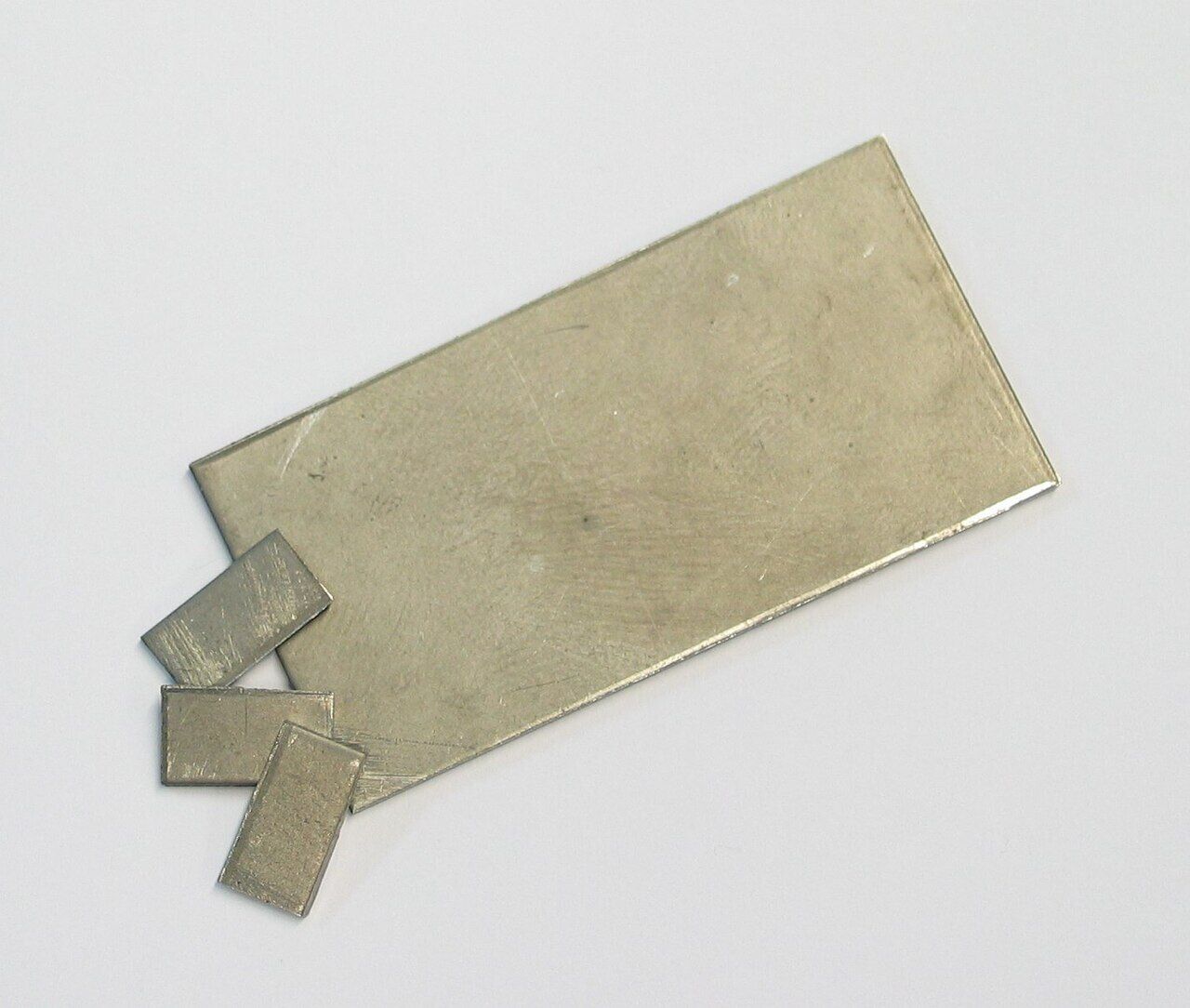 A niobium sheet with small offcuts